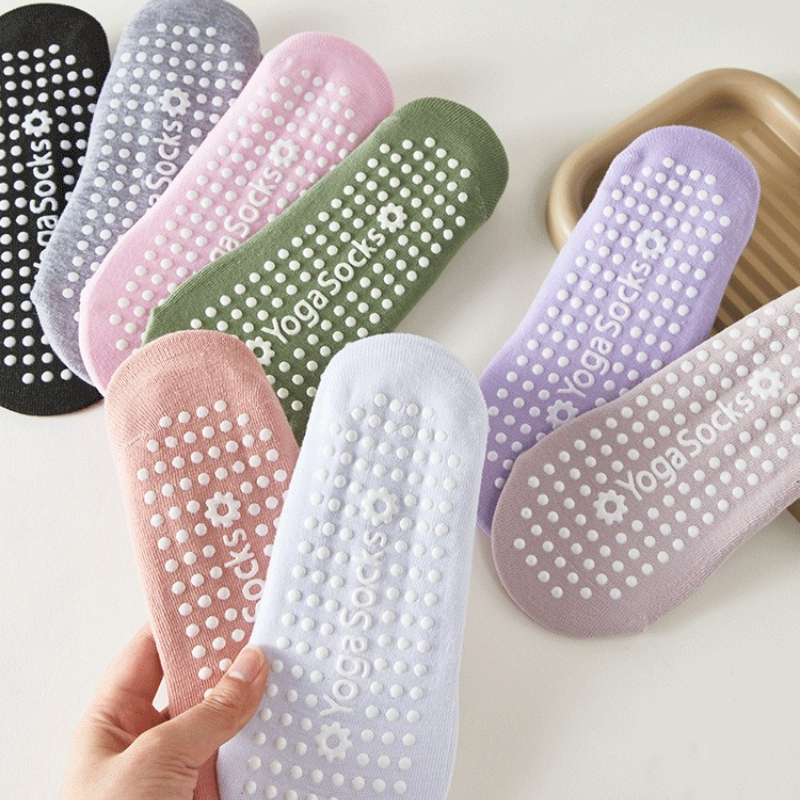 1/8 Pairs Indoor Sports Yoga P - Yoga & Fitness With Faye The Well Being Studio Abbots Langley Reviews のレビューと価格