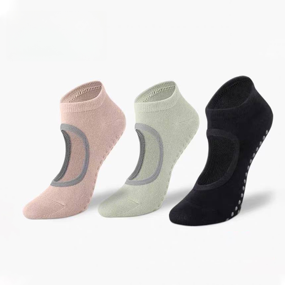 Non-Slip Yoga Socks for Women  - Yoga & Fitness With Faye The Well Being Studio Abbots Langley Reviews のレビューと価格