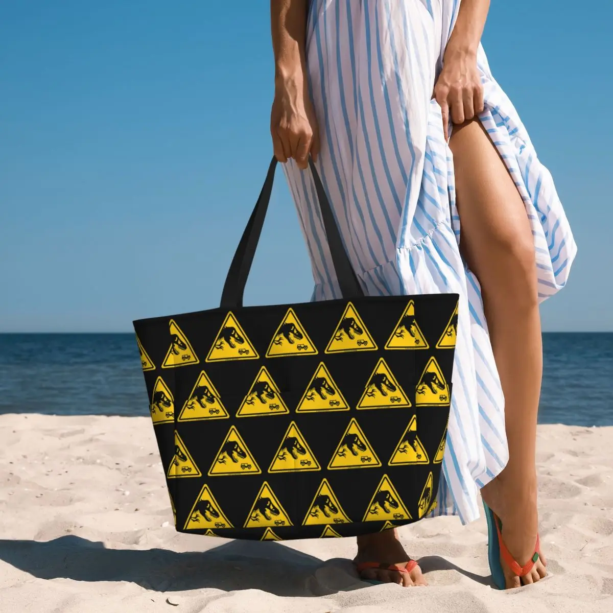 Jurassic Park (5) Beach Tote B - Yoga Fitness Park のレビューと価格