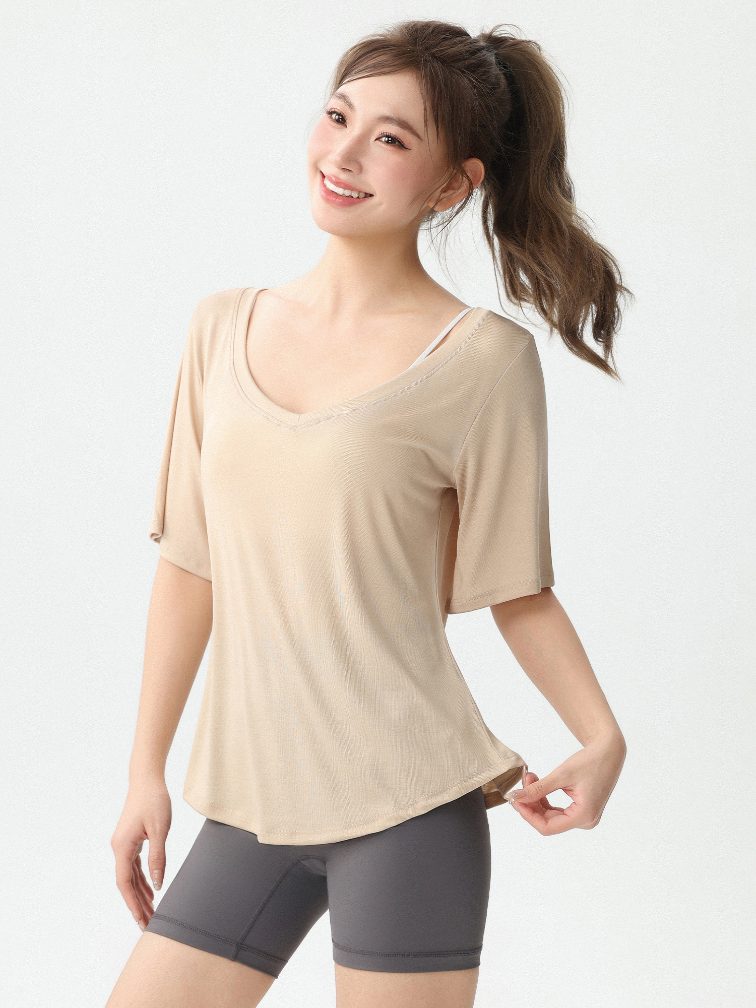 New Loose Women's Yoga Wear V- - Yoga Fitness Wear のレビューと価格